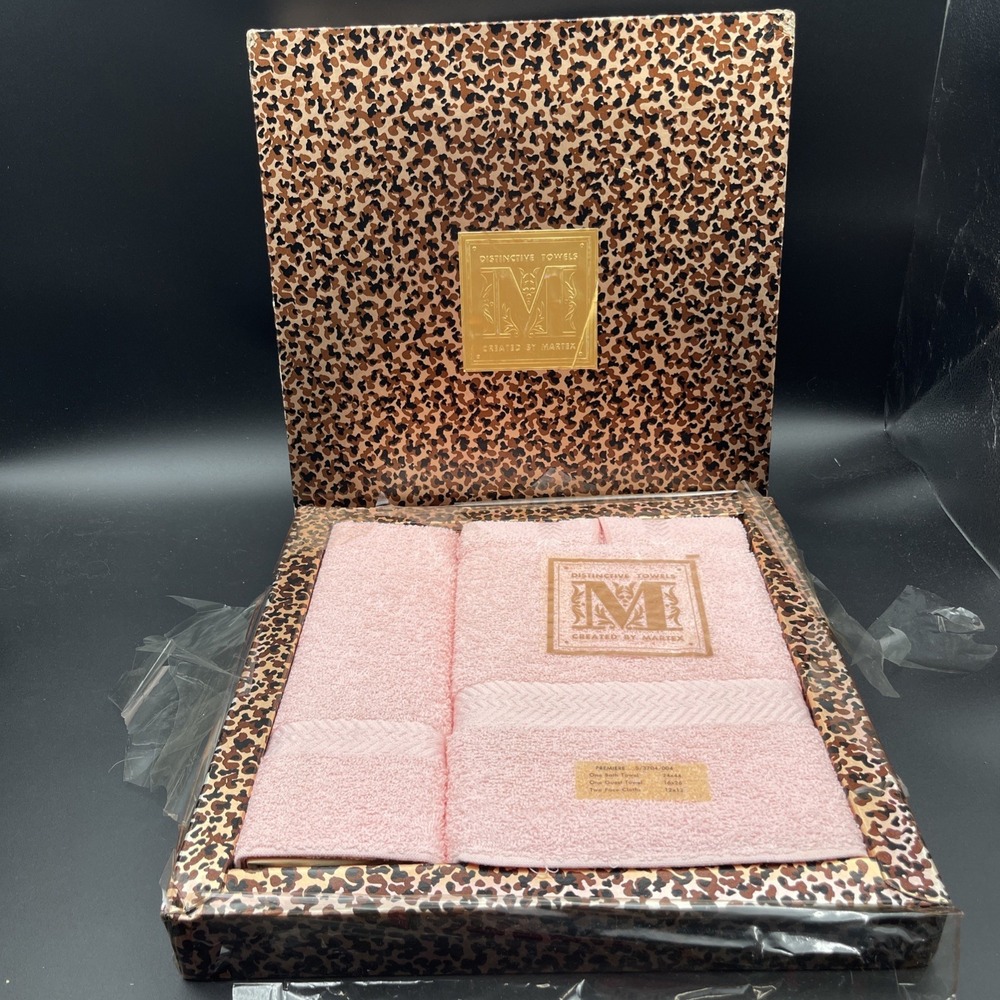 Vintage Martex Towel Set Pink Premiere Bath Guest Face Cloths Gift Box
